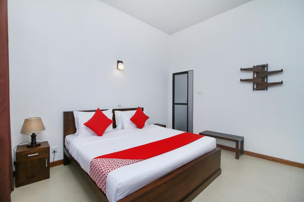 Delphin Hotel Nuwara Eliya Exterior photo