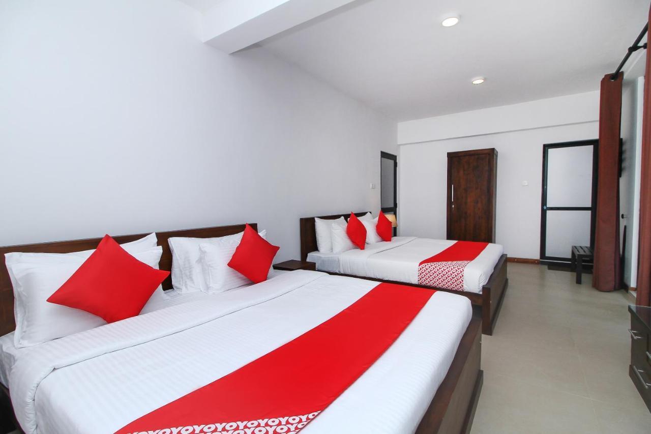 Delphin Hotel Nuwara Eliya Exterior photo