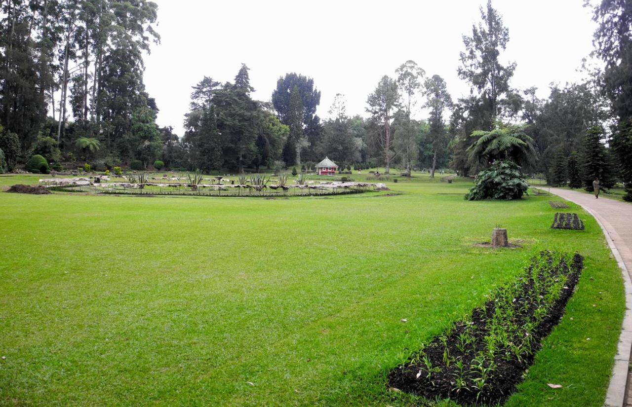Delphin Hotel Nuwara Eliya Exterior photo